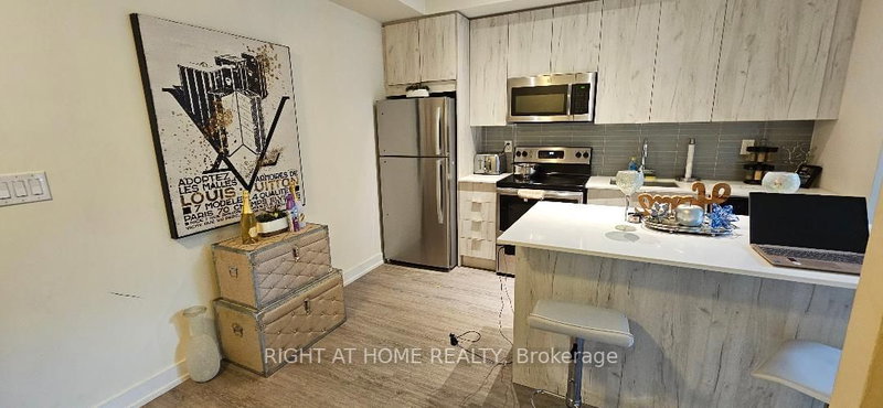 Th03 - 1350 Kingston Rd, Toronto, M1N 0B7 | Image 3