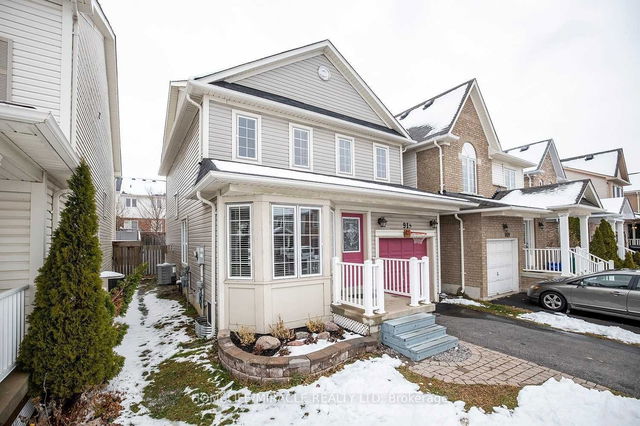 913 Taggart Crescent