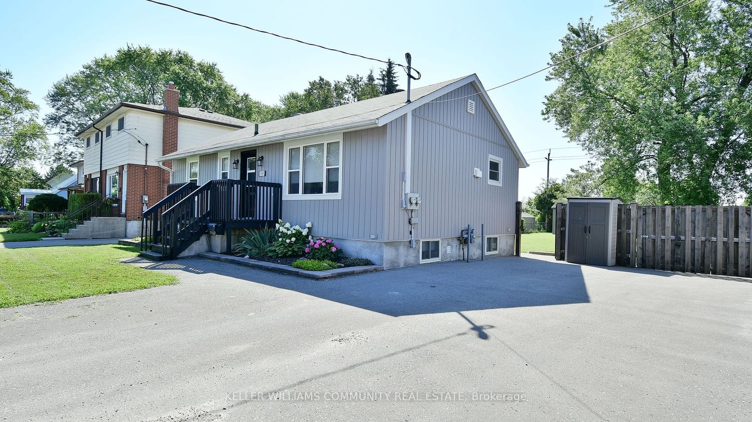 Semi-Detached House sold at 549 Veterans Road, Oshawa, Farewell, L1H 3N6 - MLS: E6716086