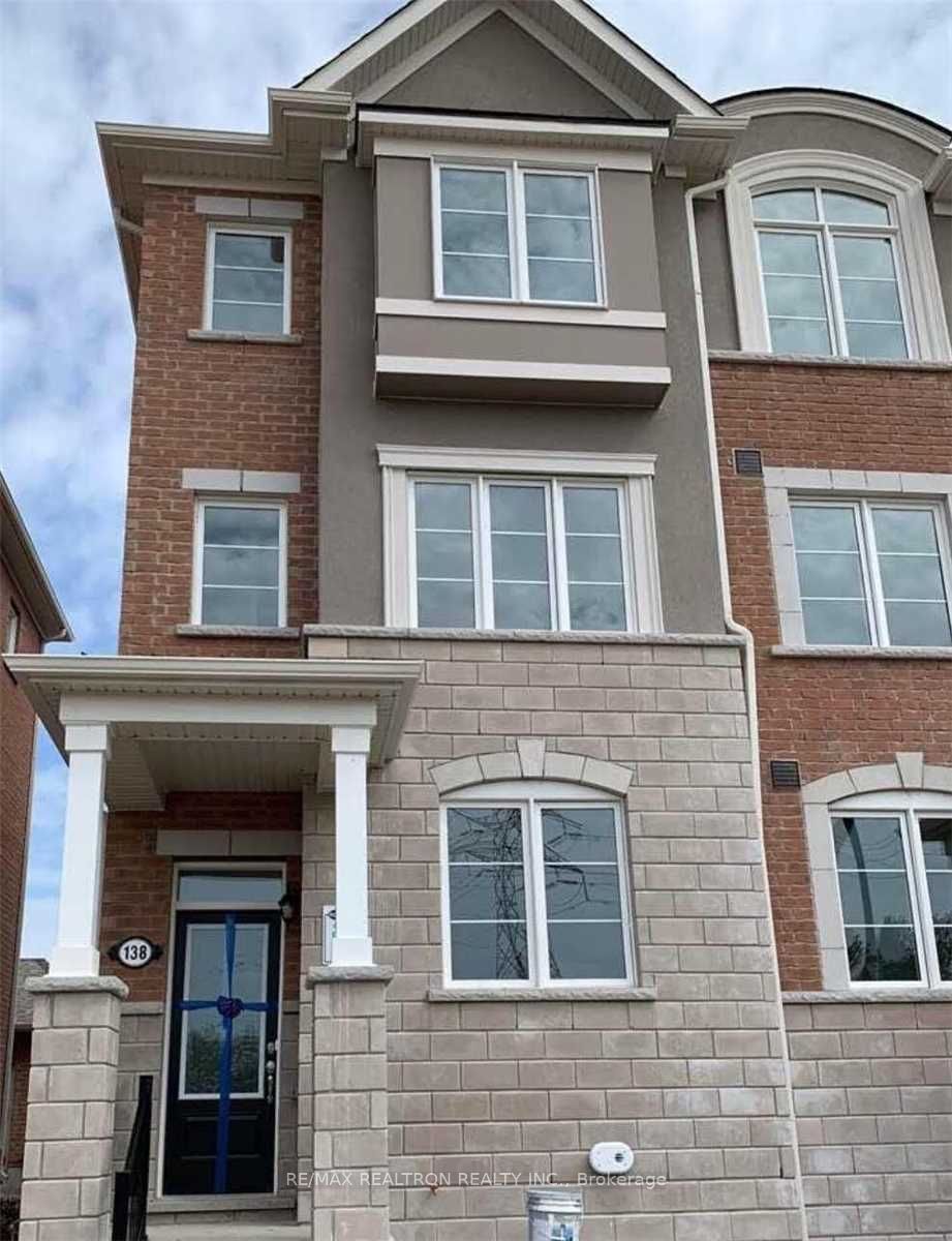 Townhouse leased at 138 Cleanside Road, Toronto, Clairlea-Birchmount, M1L 0C6 - MLS: E6716568