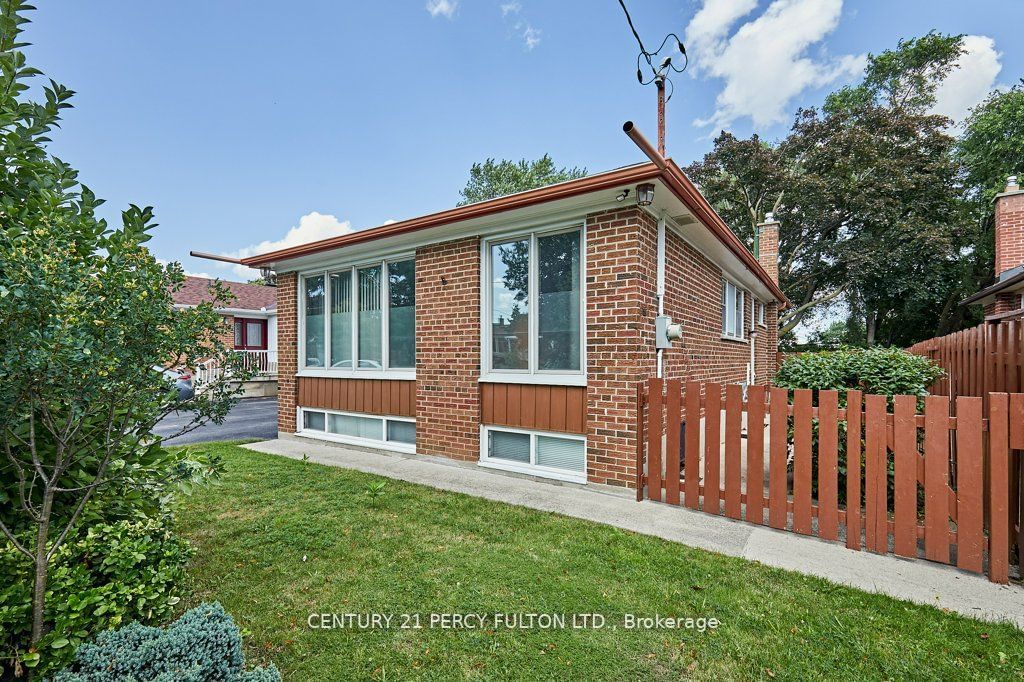 Listing Image 3