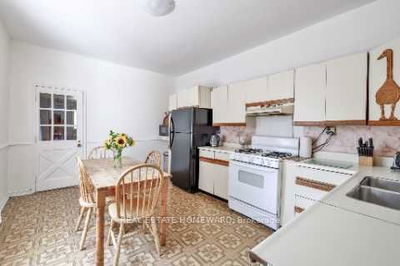 229 Gamble Ave, Toronto - East York image-0-1