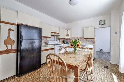 229 Gamble Ave, Toronto - East York image-0-3