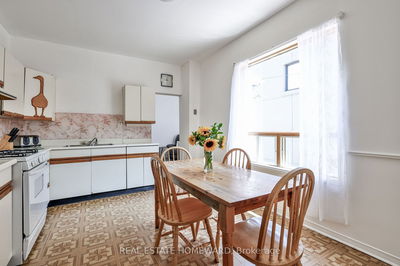 229 Gamble Ave, Toronto - East York image-0-4
