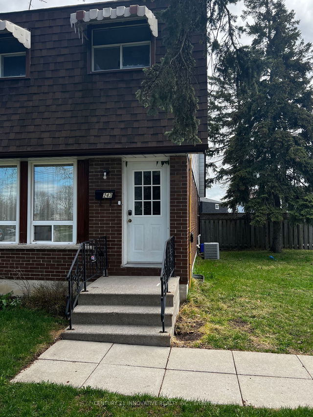 243 Barkley Crescent