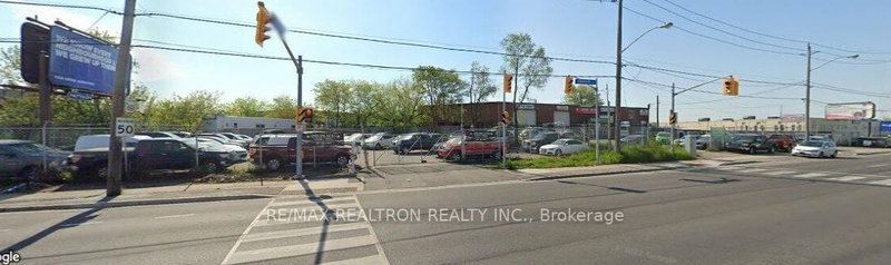 373A Danforth Rd, Toronto, M1L 3X6 | Image 2