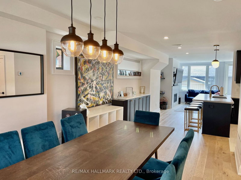 814 Coxwell Ave, Toronto, M4C 3E6 | Image 3