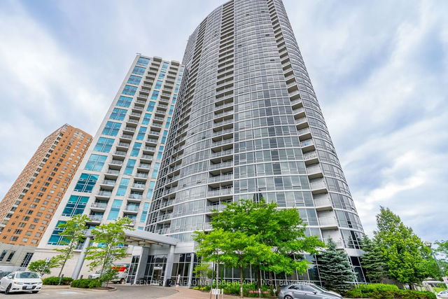 405 - 83 Borough Drive