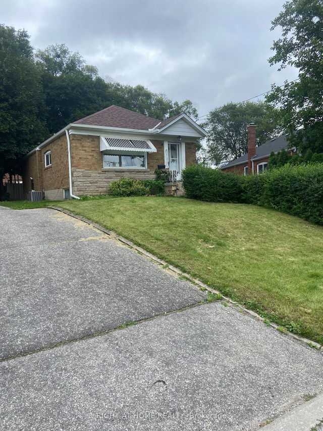 19 Rensburg Drive