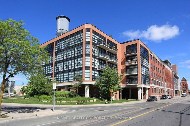 112 - 68 Broadview Avenue