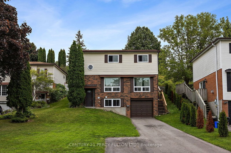 1195 Augusta Crt, Oshawa, L1H 7S9 | Image 2