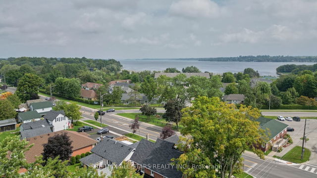 15578 Simcoe Street