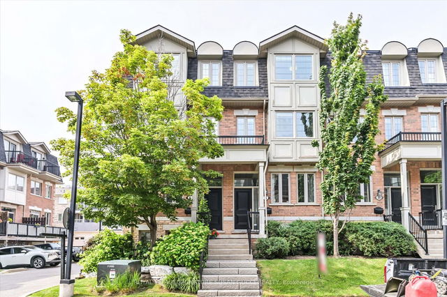 8 Sargent Lane