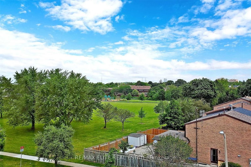 309 - 2100 Bridletowne Circ, Toronto, M1W 0A6 | Image 3