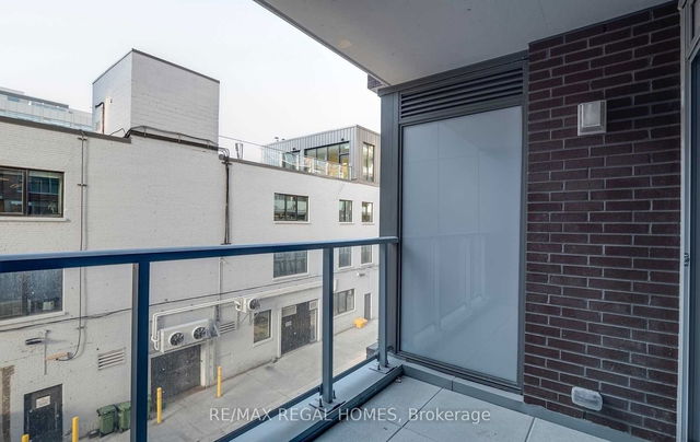 320 - 30 Baseball Place