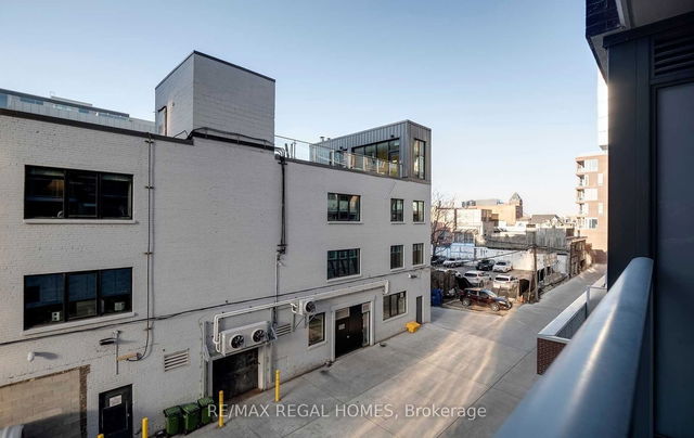 320 - 30 Baseball Place