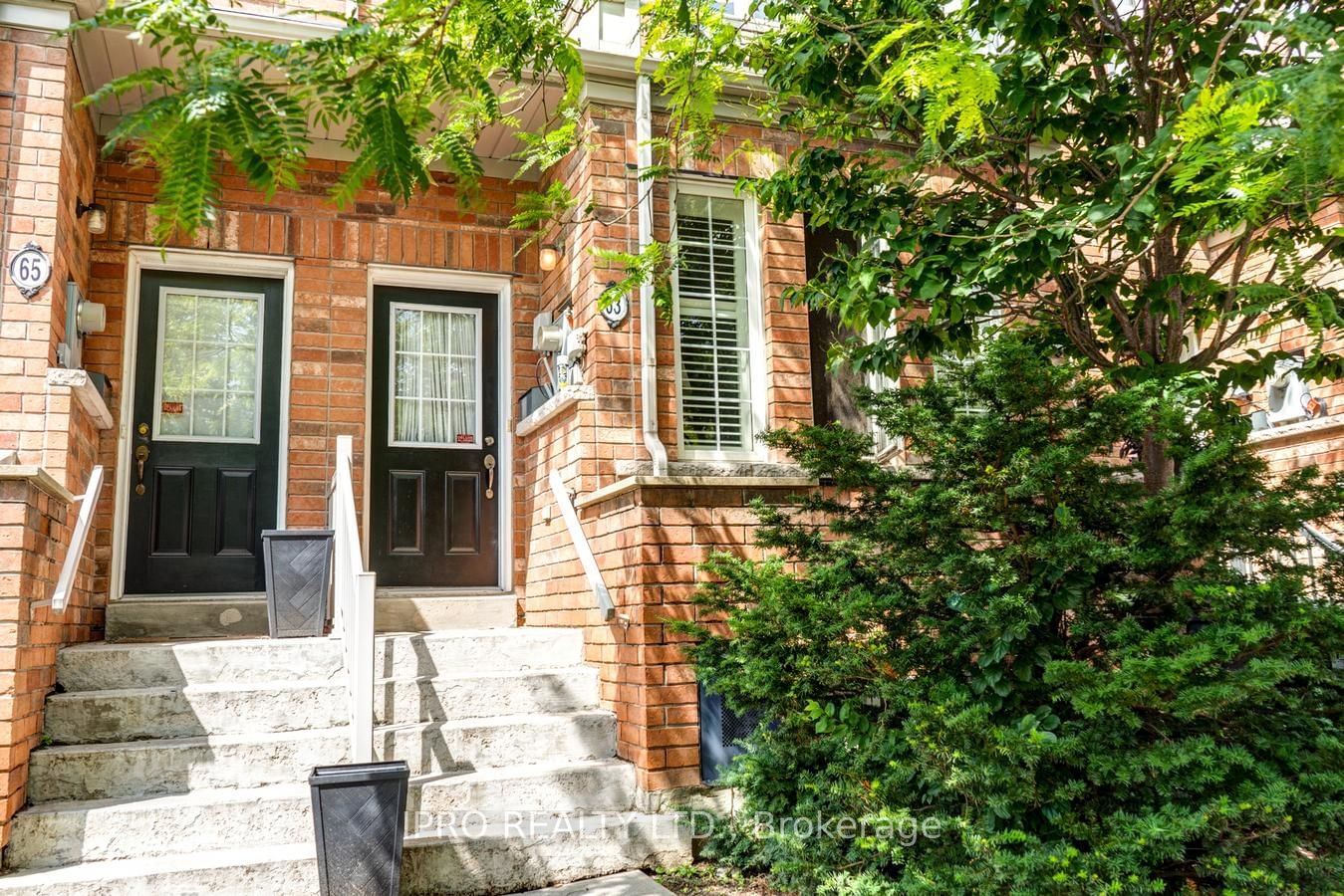 Townhouse sold at 63 Enroutes Street, Toronto, East End-Danforth, M4E 0A3 - MLS: E6760376