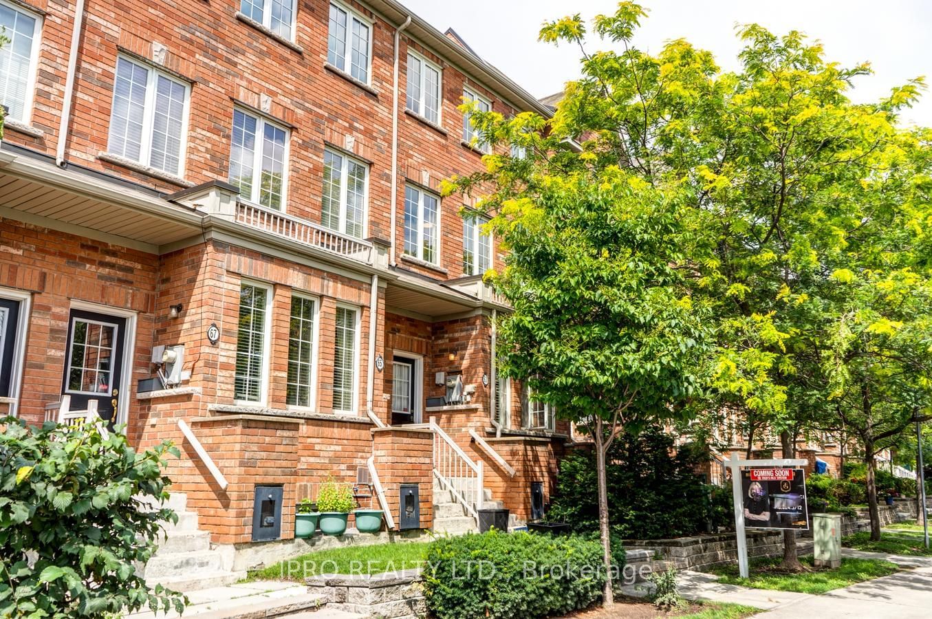 Townhouse sold at 63 Enroutes Street, Toronto, East End-Danforth, M4E 0A3 - MLS: E6760376