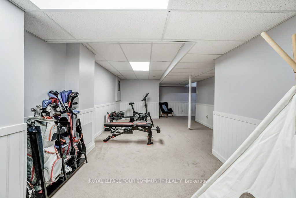 Listing Image 33