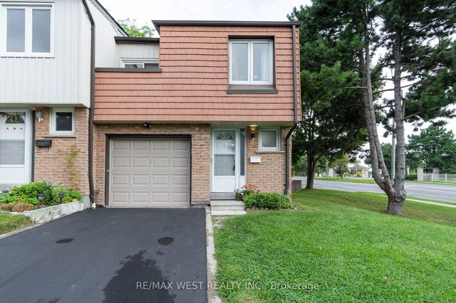 16 - 15 Guildwood Parkway