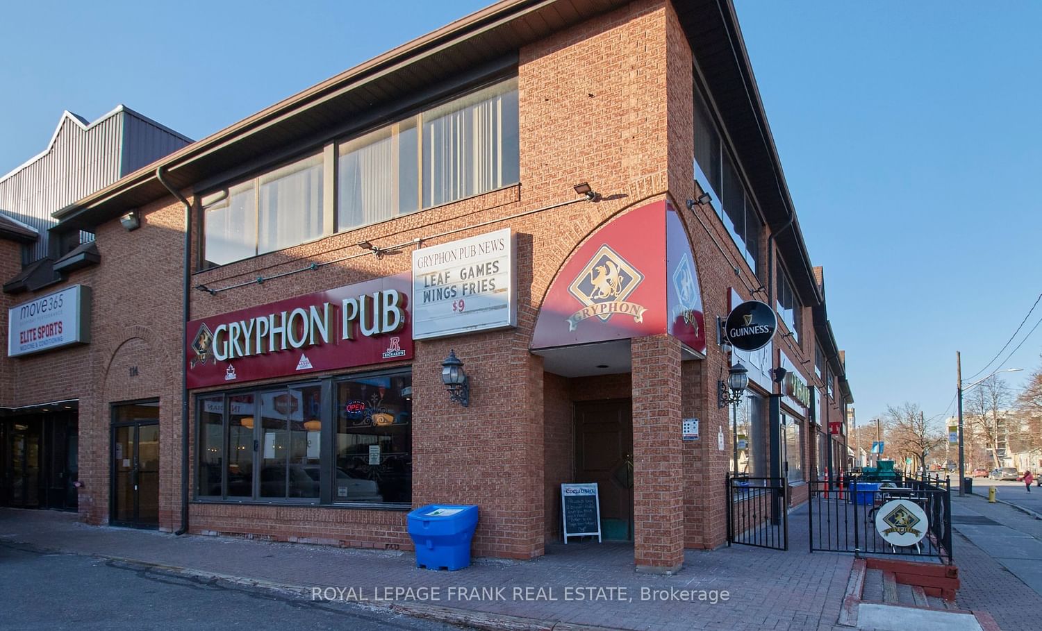 Commercial/Retail sold at 114 Dundas Street, Whitby, Downtown Whitby, L1N 2H7 - MLS: E6766550