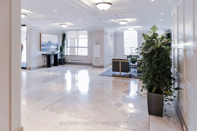 903 - 330 Mccowan Rd Road