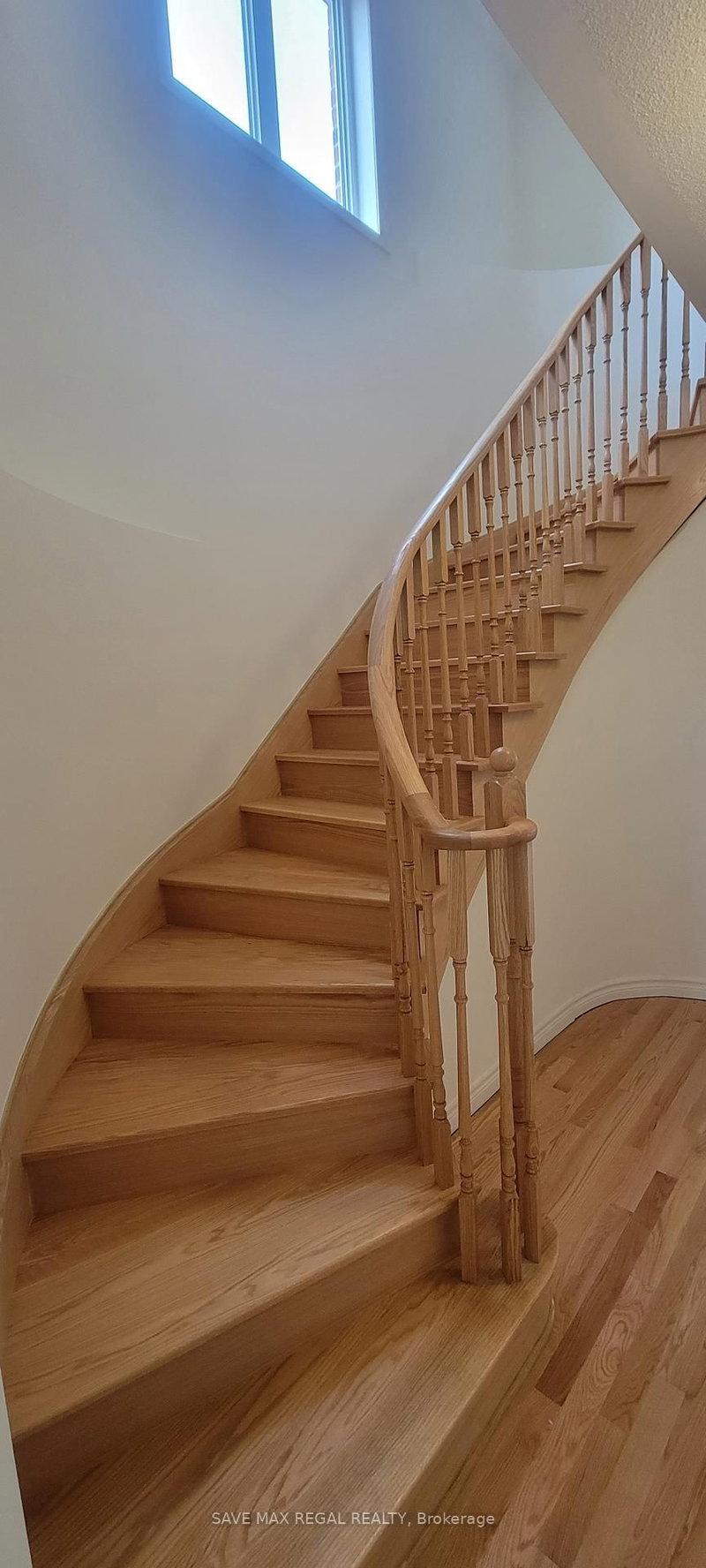 1174 Jim Brewster Circ, Oshawa, L1K 1A4 | Image 3