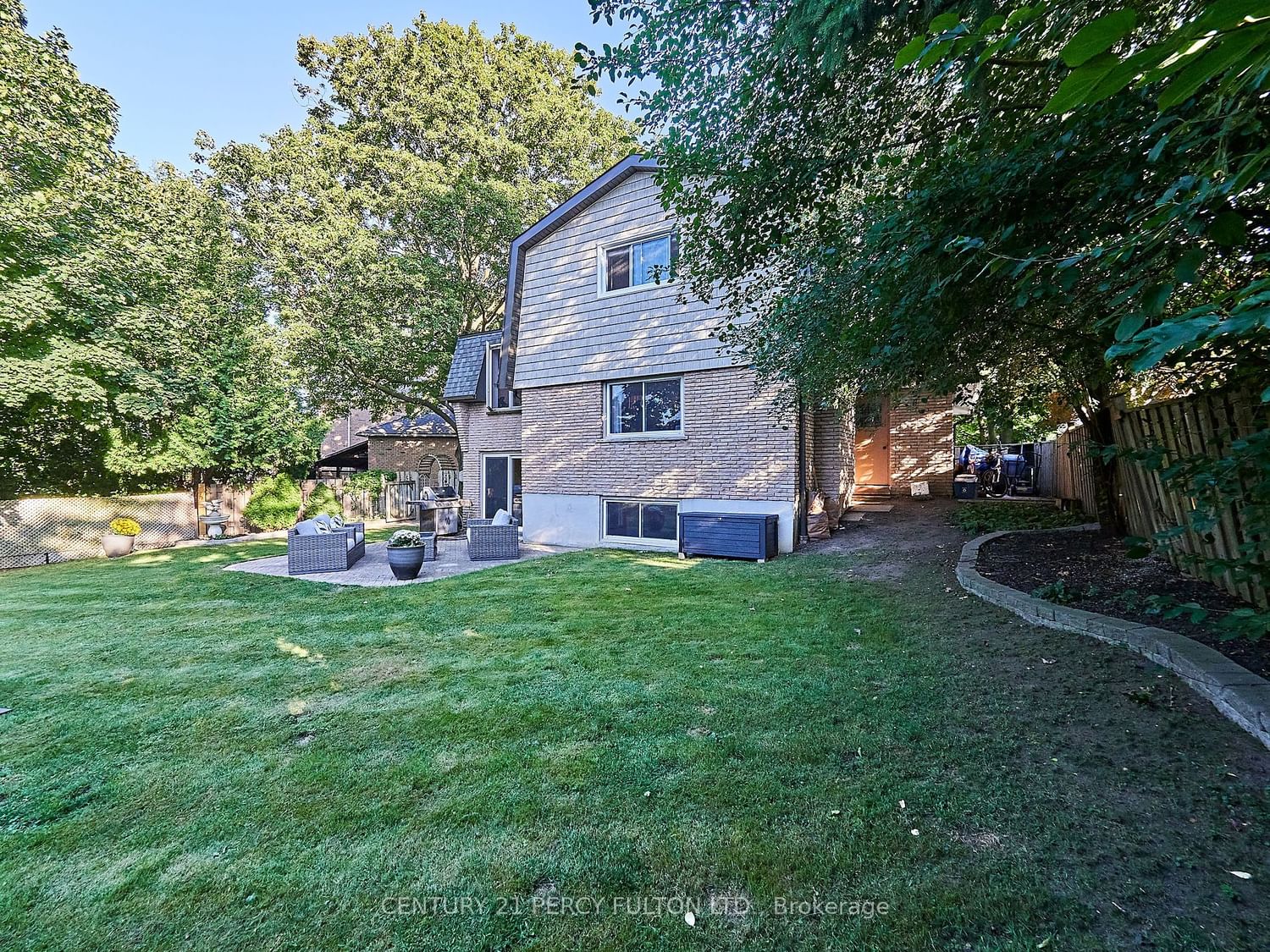 Listing Image 38
