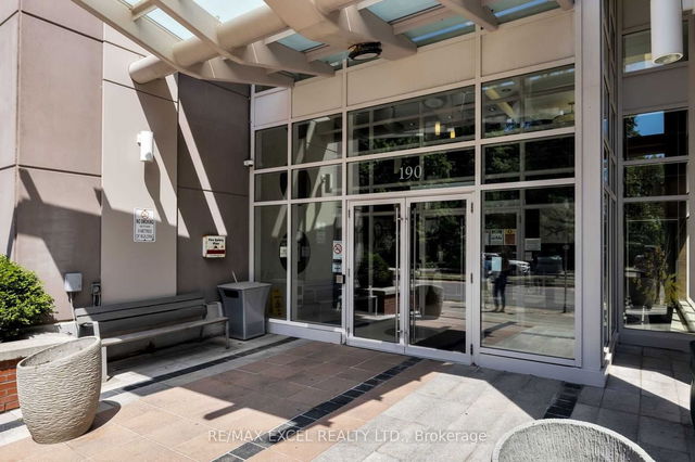 809 - 190 Borough Drive