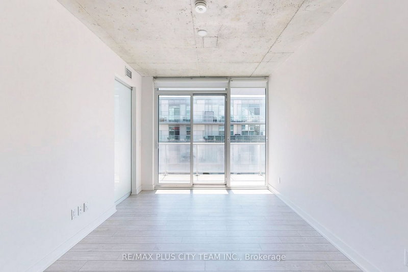 915 - 30 Baseball Pl, Toronto, M4M 0E8 | Image 3