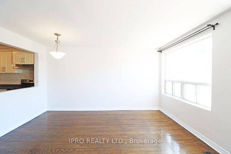 1237E Woodbine Ave, Toronto, M4C 4E5 | Image 2