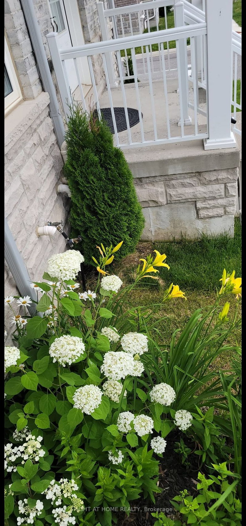 51 Devineridge Ave, Ajax, L1Z 0R7 | Image 2