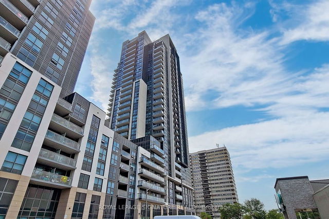 305 - 30 Meadowglen Place
