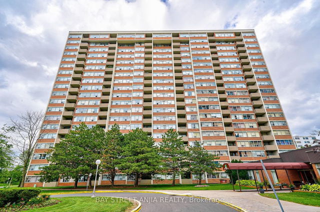 1911 - 45 Silver Springs Boulevard