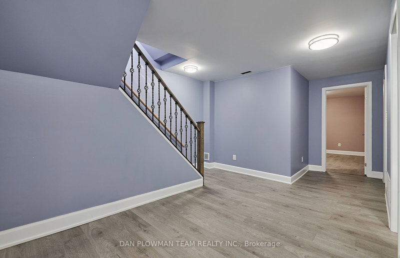 7 Berkham Rd, Toronto, M1H 2T1 | Image 2
