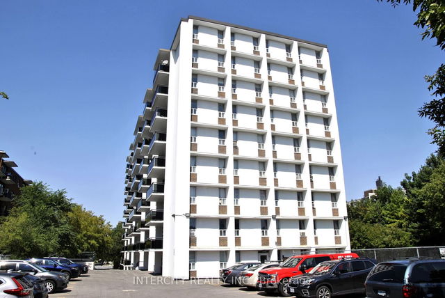 505 - 2245 Eglinton Avenue