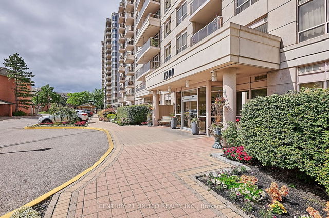 410 - 1200 The Esplanade Road