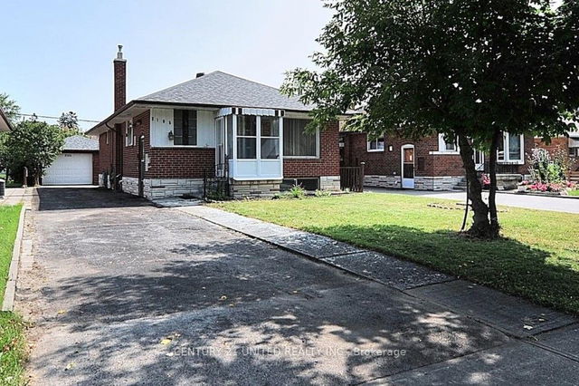 2195 Victoria Park Avenue