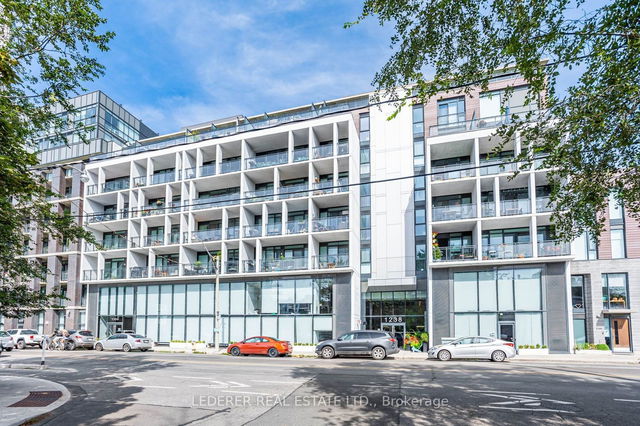 413 - 1238 Dundas Street
