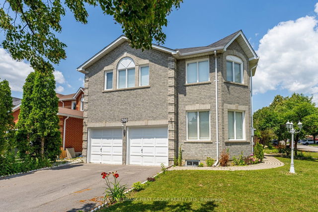 200 Mossbrook Square