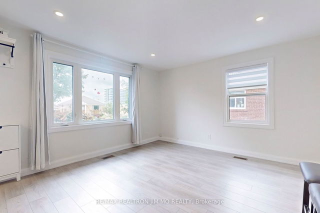 20 Guild Hall Drive