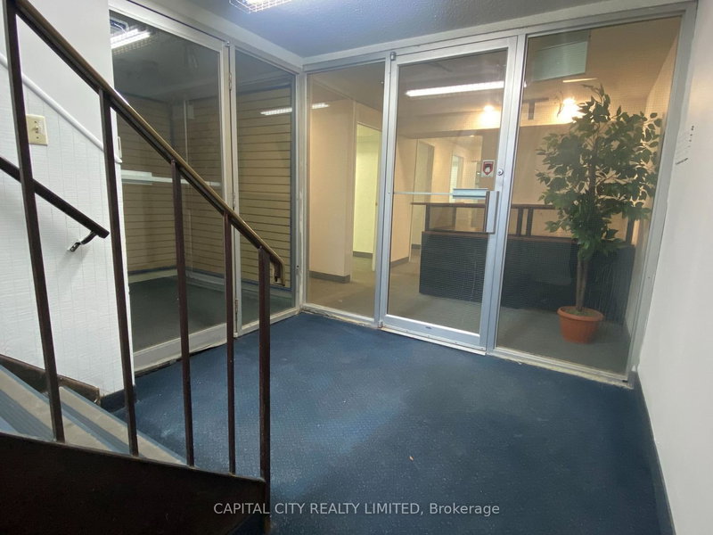 B101 - 2558 Danforth Ave, Toronto, M4C 1L3 | Image 2