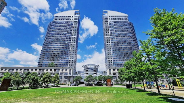 3010 - 36 lee centre Drive