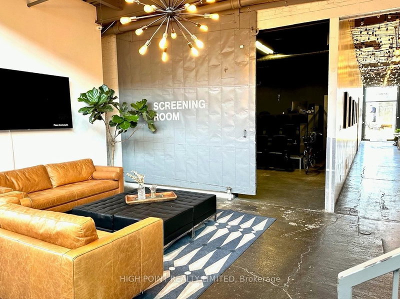 28 - 28 Logan Ave, Toronto, M4M 2M8 | Image 2