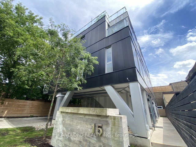 Th4 - 15 Cummings Street