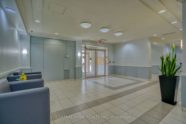 520 - 3650 Kingston Road