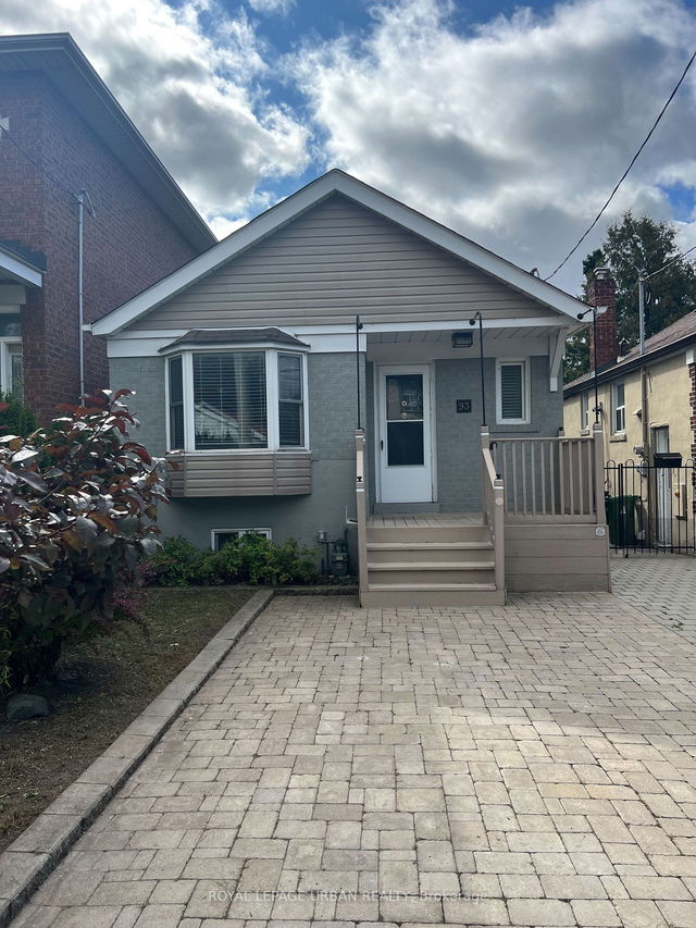 93 Woodville Avenue
