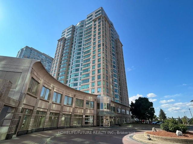 812 - 18 Lee Centre Drive