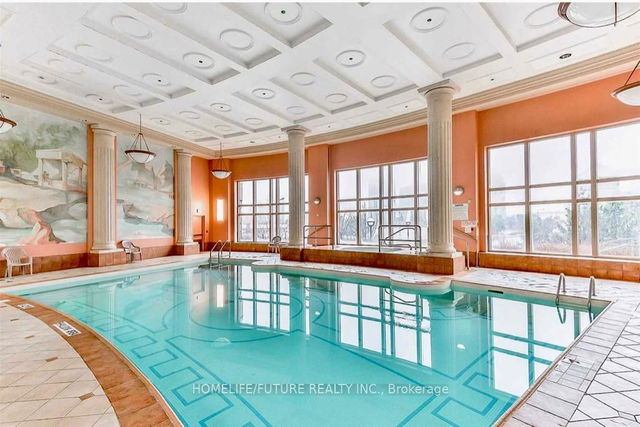 812 - 18 Lee Centre Drive