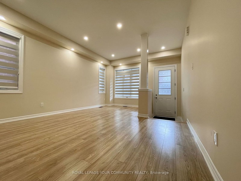 29 Hickling Lane, Ajax, L1T 0P9 | Image 2